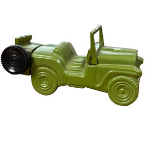 Avon Vintage Army Jeep Green Decanter Perfume Bottle Cologne Glass Empty